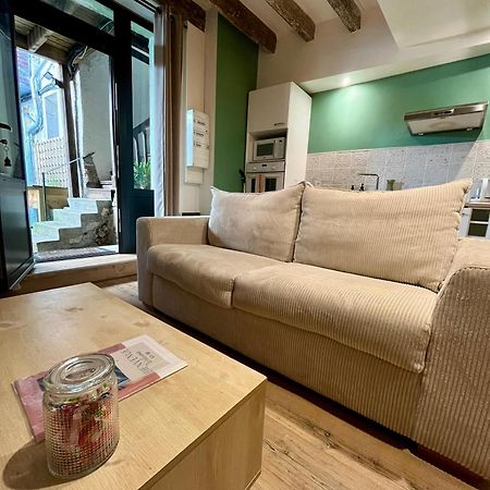 La Cour Chartraine - Cosy Appartement Avec Cour Exterieur A Блуа Экстерьер фото