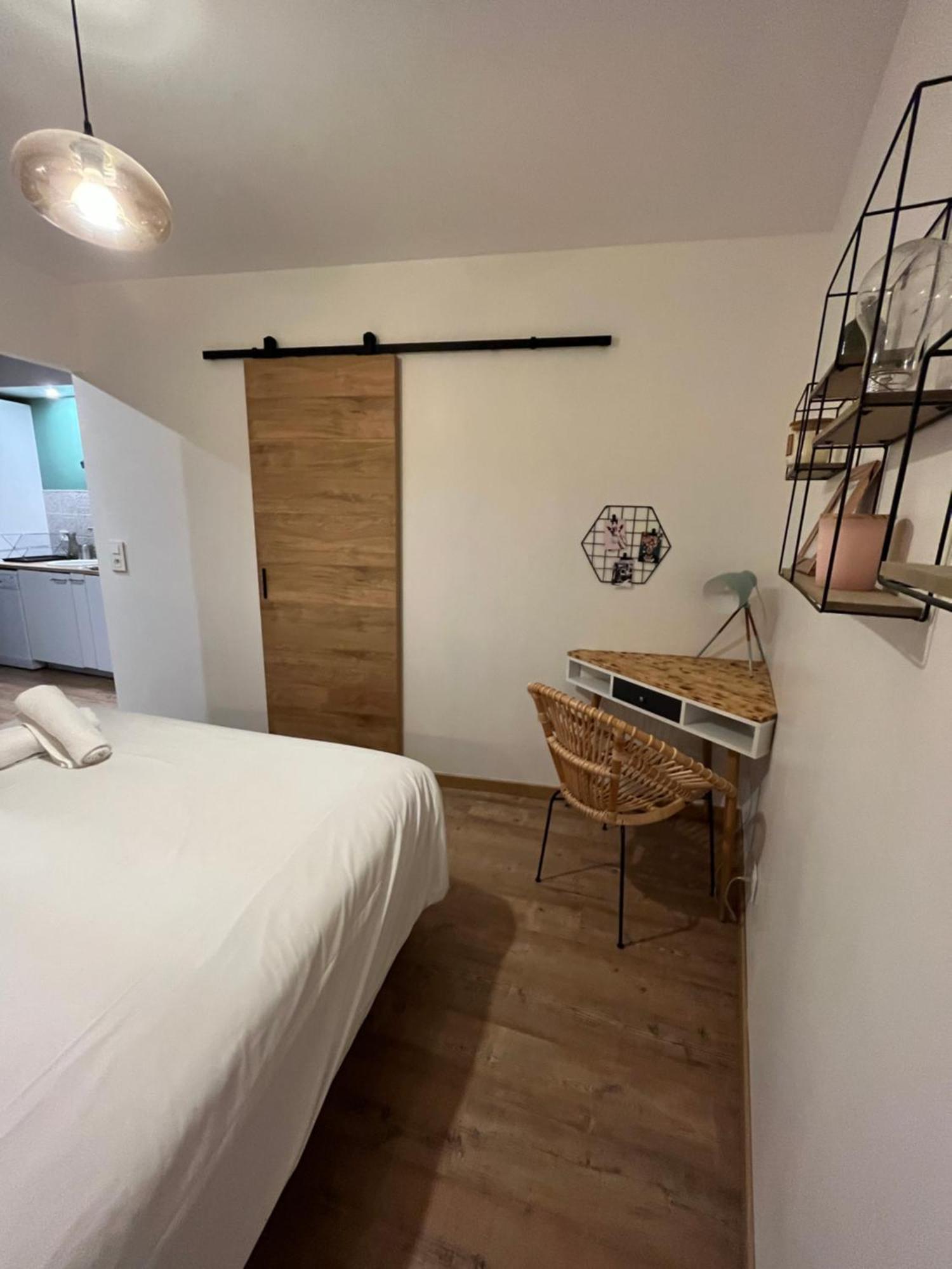 La Cour Chartraine - Cosy Appartement Avec Cour Exterieur A Блуа Экстерьер фото