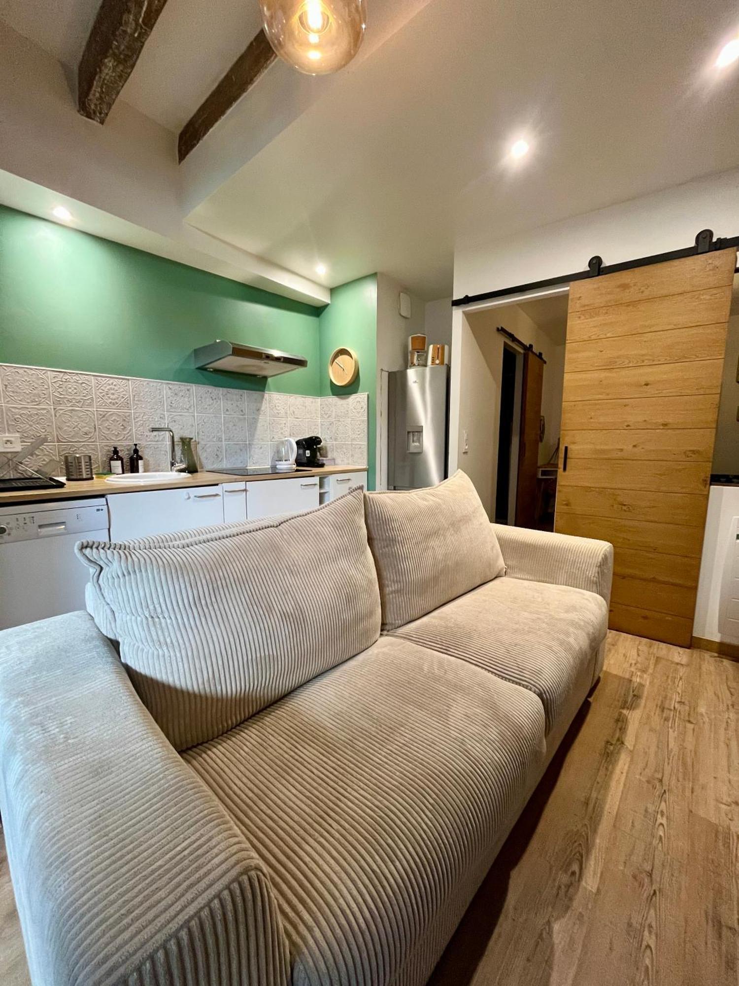 La Cour Chartraine - Cosy Appartement Avec Cour Exterieur A Блуа Экстерьер фото